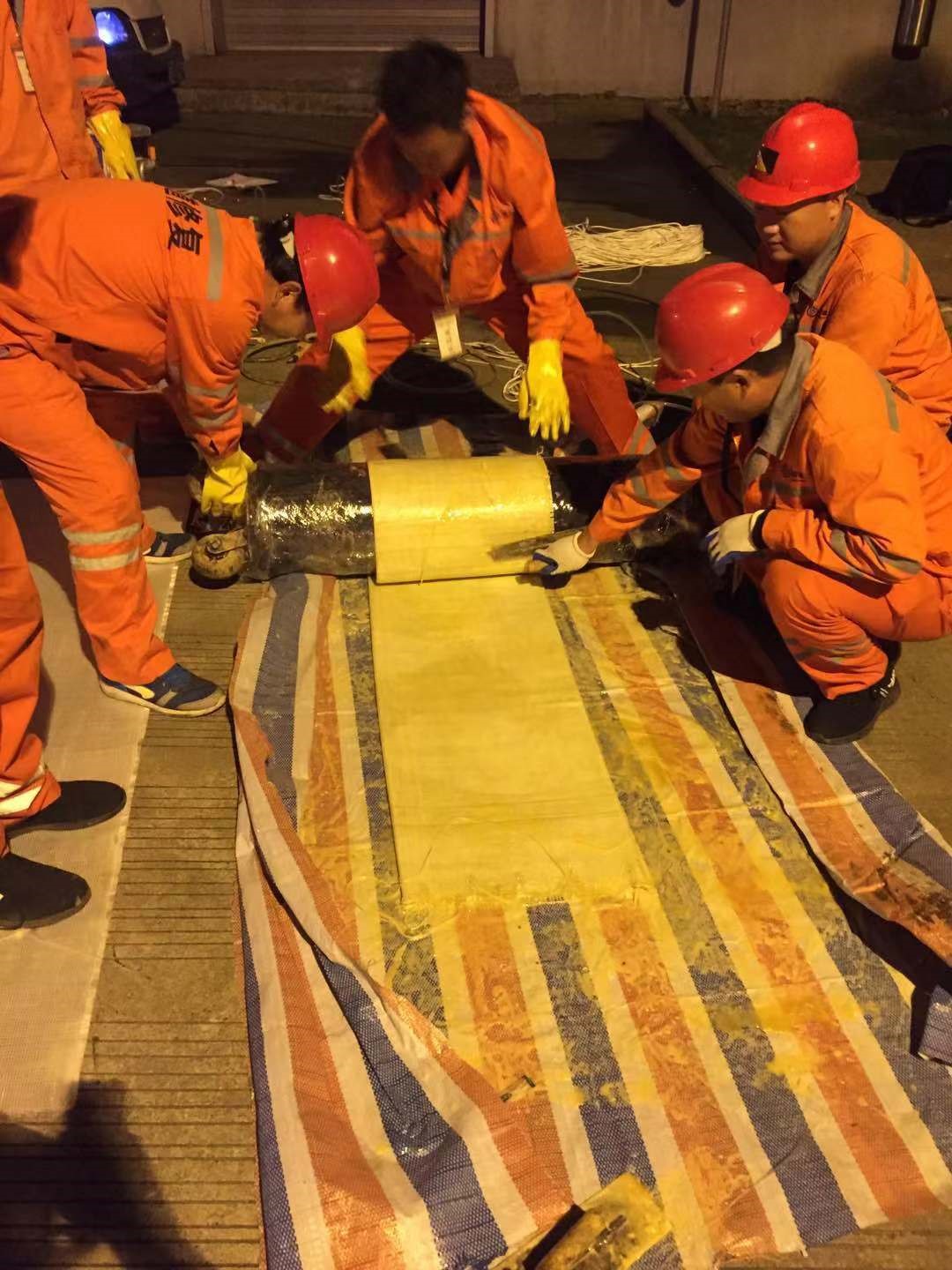 八宿CIPP局部树脂固化法